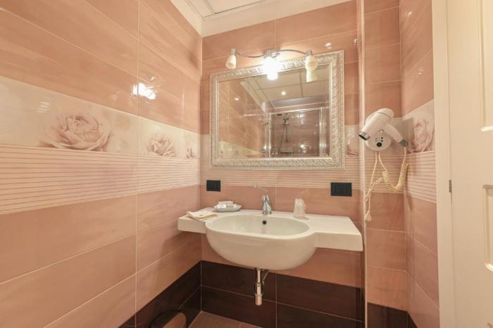 Hotel Mastrodattia Celano Room photo